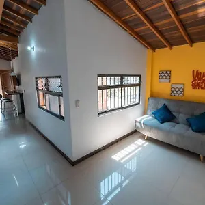  Apartamento Apartamento Familiar De 3 Mlb401